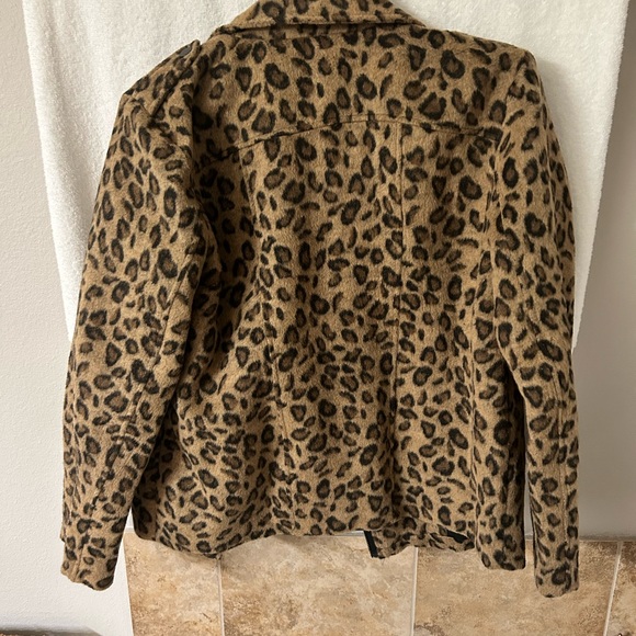 Leopard print motorcycle jacket. Umgee Size S. - Picture 2 of 7